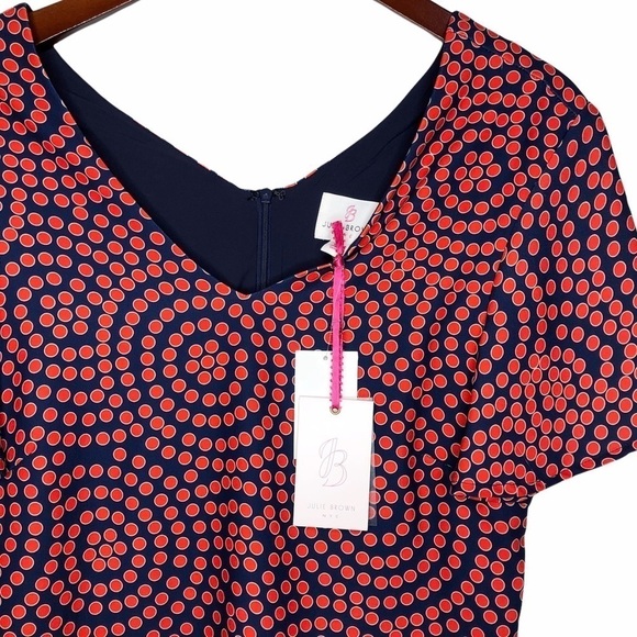 JB by JULIE BROWN NWT Samantha Lily Pond Zip Back Top Size 6 in Red and Navy - Picture 3 of 15